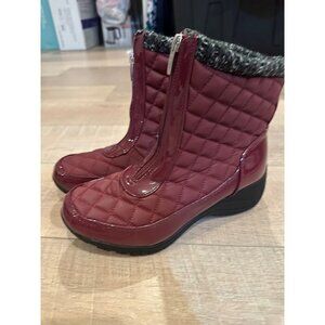 KHOMBU WOMENS RED BOOTS NEW MEGAN SIZE 9